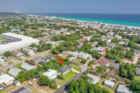 Pet Friendly Beach House - Sandy Teauxs by Panhandle Getaways